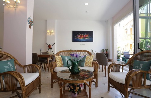 Cesme Hotel | ATAÇEŞME OTEL