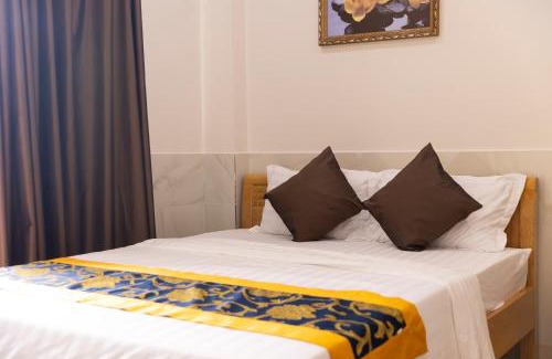 District 12 Hotel | Atana Airport Hotel