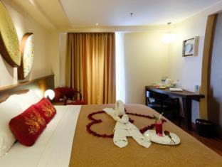 Sunset Road Hotel | Atanaya Kuta Bali