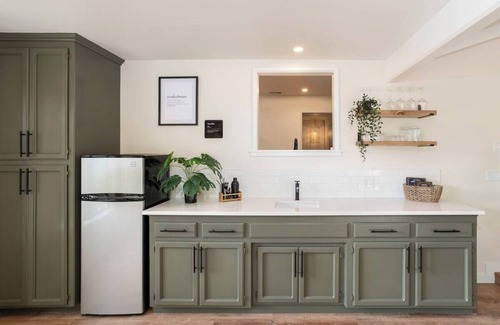 Atascadero House | Atascadero Retreat by Lake w/Game Room!