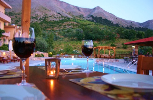 Embonas Apartment | Ataviros Hotel