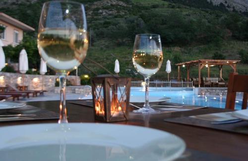 Embonas Apartment | Ataviros Hotel