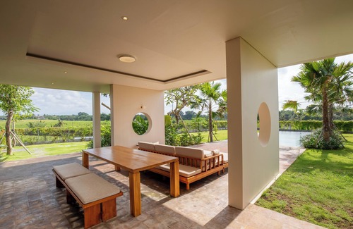East Selemadeg Villa | Atelier Home by Great Bali Villas