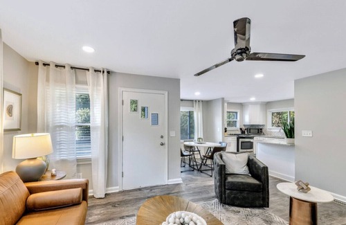 Mableton House | ATH-New Modern Mableton- Ranch- Fenced4Pets (811)