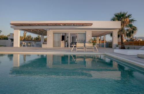 Malevizi Villa | Athena Luxury Villa by Estia