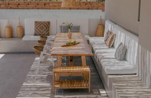 Malevizi Villa | Athena Luxury Villa by Estia