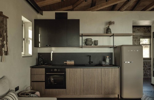South Pelion Apartment | Athena Suite by Peliva Nature Suites