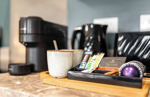 Leeds City Center Apartment | Athenaeum House