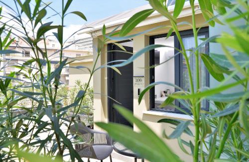 Kolonaki Apartment | Athenian Gem