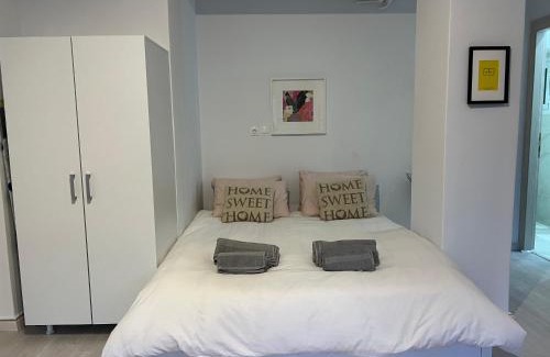 New Kypseli Apartment | Athens Easy