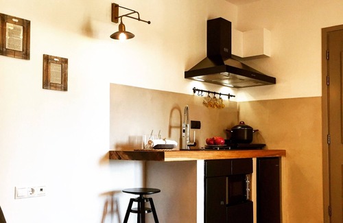 Plaka House | Athina Studios & Suites