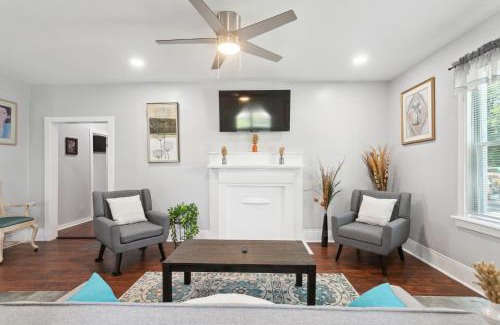 Jefferson Park House | ATL Home Close to Airport, Tyler Perry, Betline home
