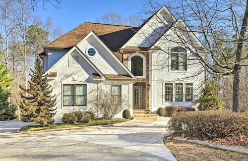 Peachtree City Apartment | Atlanta-area Retreat Near Lake: Pet Friendly!
