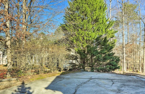 Peachtree City Apartment | Atlanta-area Retreat Near Lake: Pet Friendly!