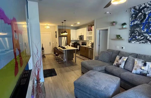 North Druid Hills Apartment | Atlanta Chic 2-Bedroom Luxury Oasis