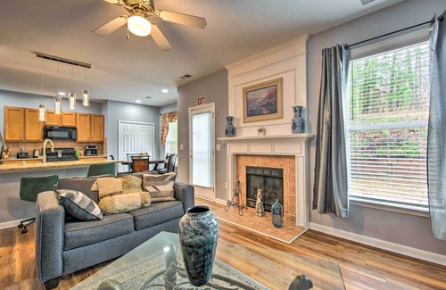 Clarkdale House | Atlanta Vacation Rental ~ 13 Mi to Downtown!