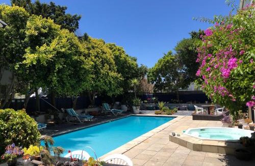Sunset Beach Bed & Breakfast | Atlantic Bay Lodge
