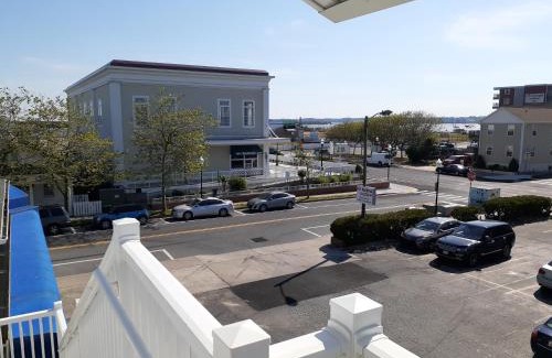 Ocean City Hotel | Atlantic Breeze Motel & Apartments