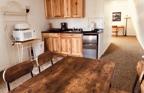 Old Orchard Beach Hotel | Atlantic Breeze Inn