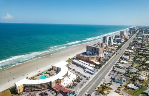 Daytona Beach Shores Hotel | Atlantic Condos by the Beach