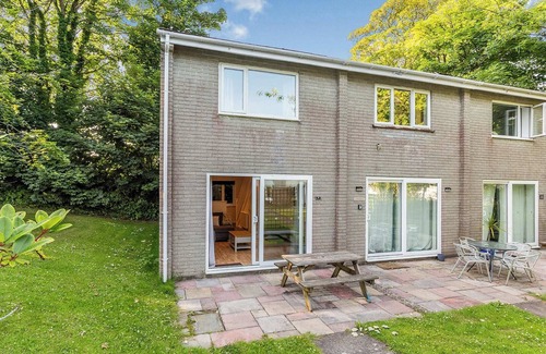 Newquay Ski Chalet | Atlantic Garden Chalet 2