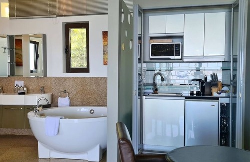Camps Bay Apartment | Atlantic Gold