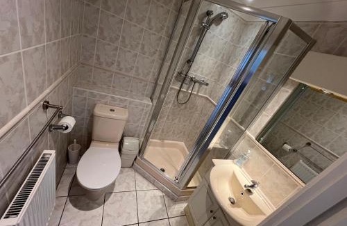 Saint Columb Major House | Atlantic Hideaway 4 bedroom Holiday Home