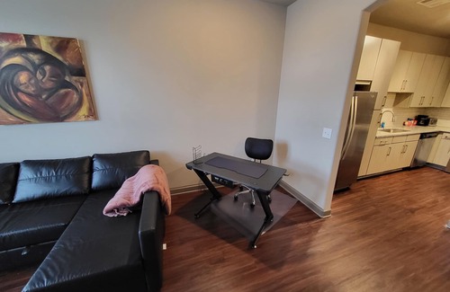 Atlantic Station Area Apartment | Atlantic Station Hidden Gem
