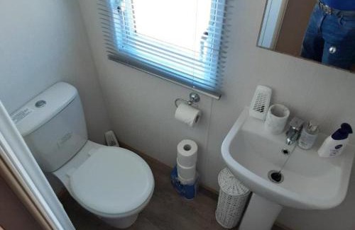 Kidwelly Ski Chalet | Atlantic View