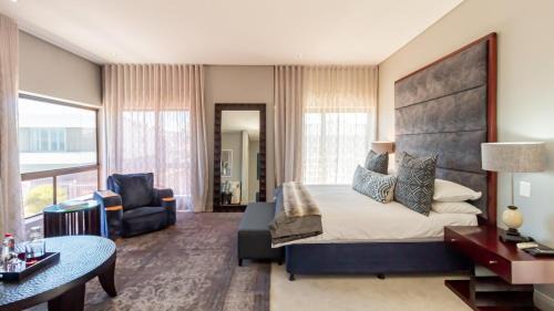 Sunset Beach House | Atlantic Waves Guest House