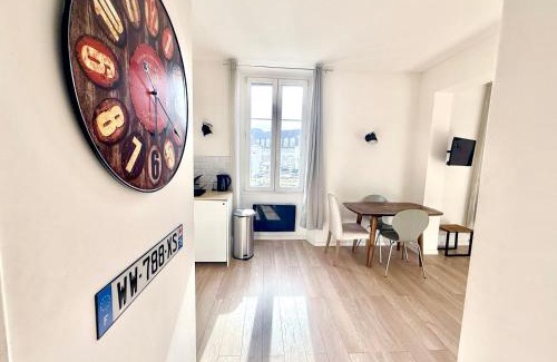 Melun Apartment | Atlas Home