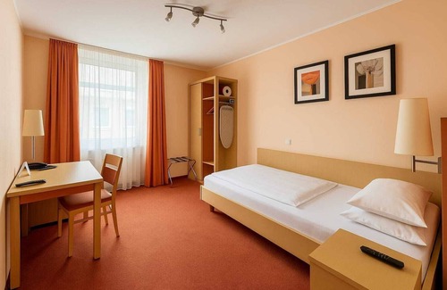 Friedrichstadt Hotel | Atomis Hotel Düsseldorf City