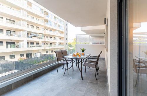 Almeria Apartment | ATP Vega de Acá a 5 minutos de la Playa - Piscina Abierta hasta 30 Sept - Parking Privado Gratis!