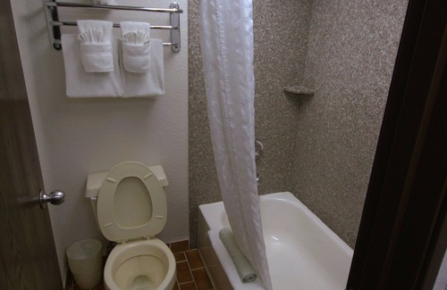 Irving Hotel | Atrium Hotel and Suites DFW Airport South