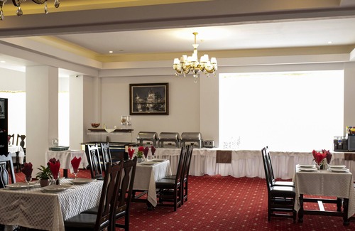 Predeal Hotel | Atrium Panoramic Hotel & Spa