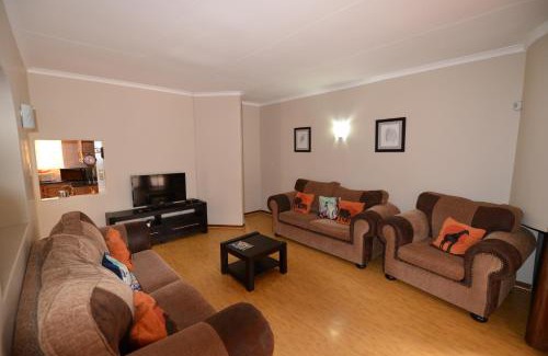 Greater Johannesburg Metropolitan Area House | Attaché Guest Lodge & Health Spa