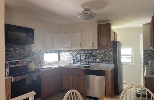 Stuart House | ATTENTION FISHERMAN! Affordable Getaway!