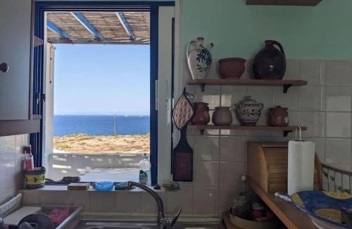 Lavreotiki Apartment | Attic Meltemi
