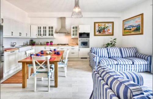 Alghero City Centre Apartment | Attico Cerasella con incredibile vista mare in pieno centro e posto auto