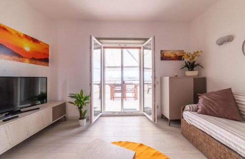 Tirrenia Apartment | Attico Vista Mare