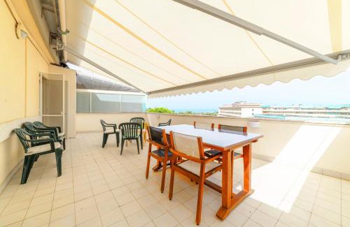 Tirrenia Apartment | Attico Vista Mare