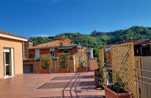 Province of Bologna Apartment | Attico vista San Luca