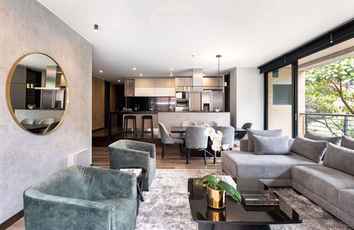 Chico Reservado Apartment | ATTIK SUPERIOR + TERRACE 203