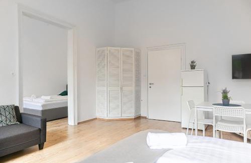 Wahring Apartment | Attractive