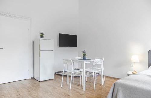 Wahring Apartment | Attractive
