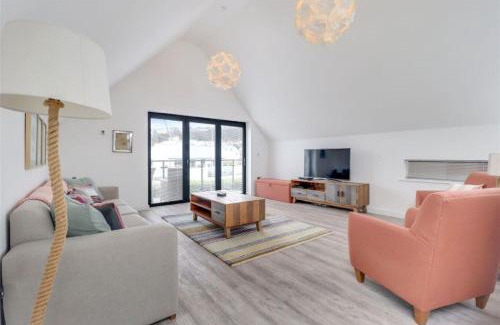 Westleigh House | Attractive pet friendly beach house in Westward Ho