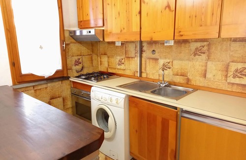 Lido Adriano Villa | Attractive villa with garden
