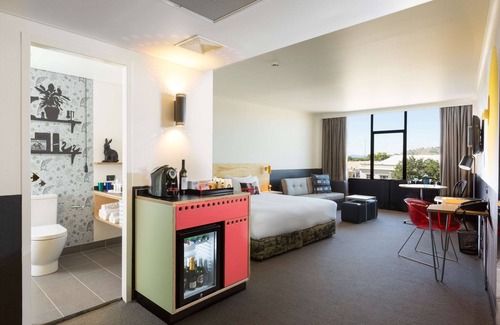 Albury Hotel | Atura Albury