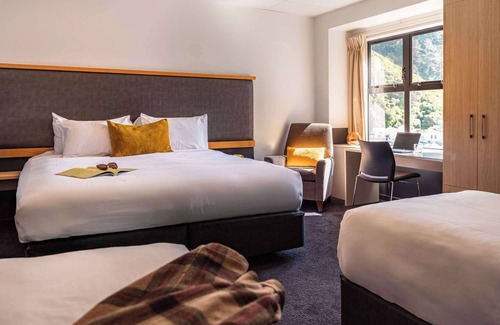 Thorndon Hotel | Atura Wellington