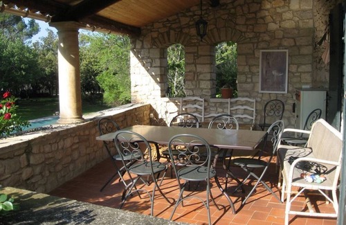 Venasque Villa | Atypical 18th-century house